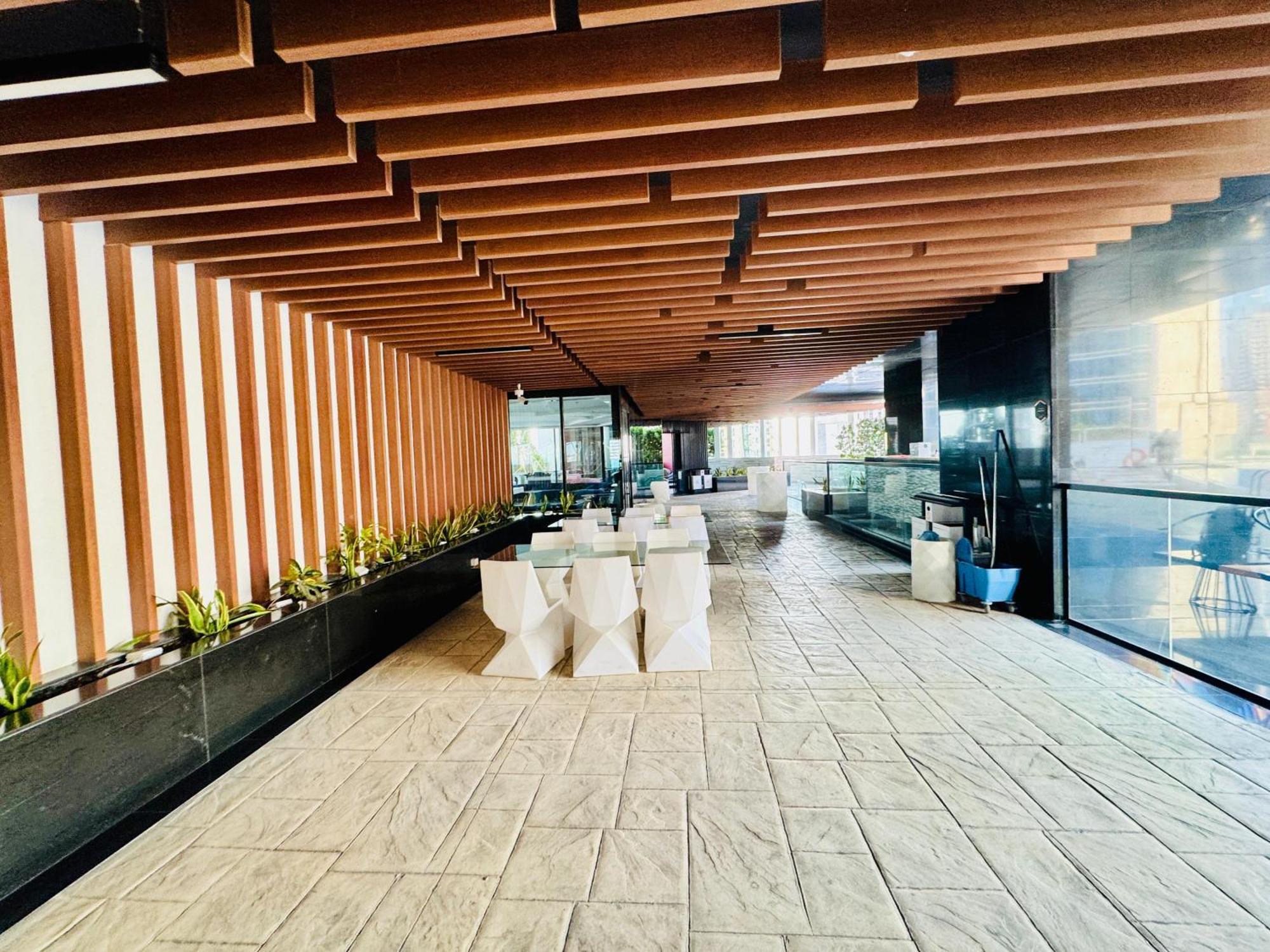 Luxury Studio Bayz By Danube Business Bay Marasi Drive Dubai Apartment